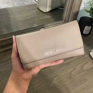 Michael Kors Trifold Wallet